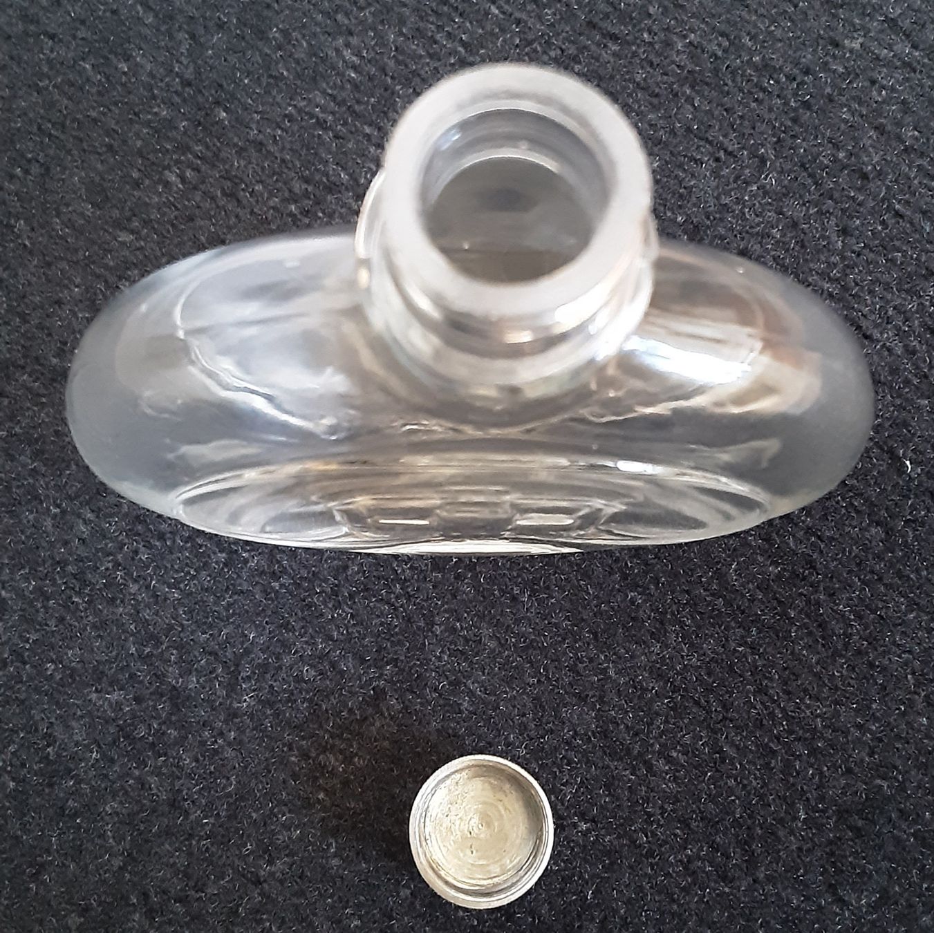 Bottiglie: Glasflasche,Schweizerkreuz,Schnapsflasche – Usato da Grosswangen venduto da Spengler66 1