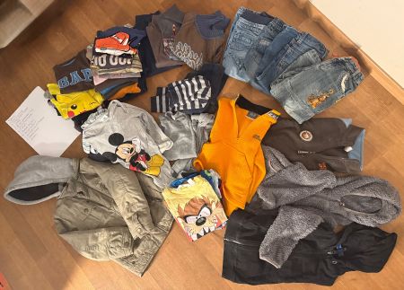 Kleiderpaket 50 teilig