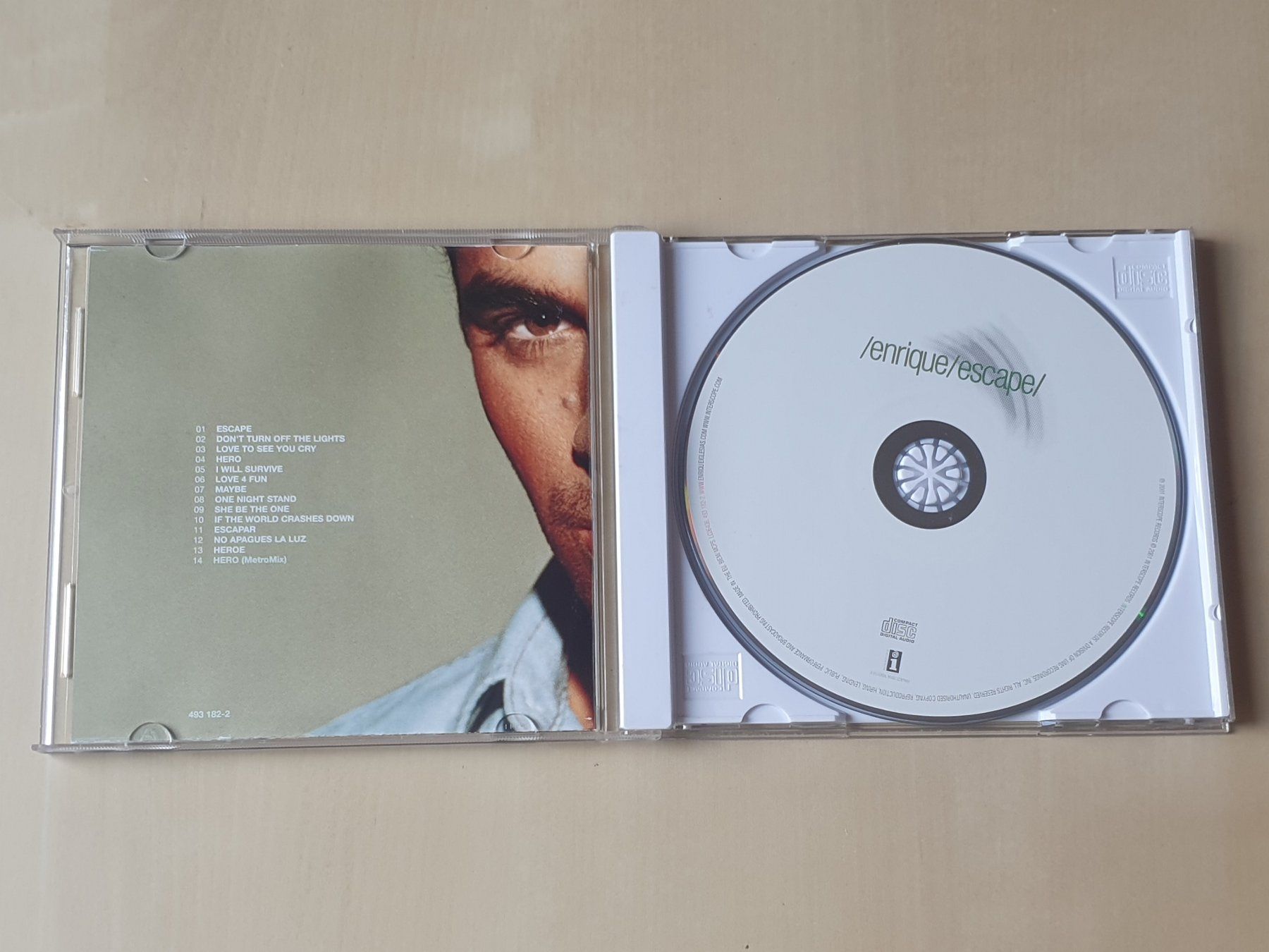 CD: Enrique Escape – Usato da Stansstad venduto da collectorsshop 2