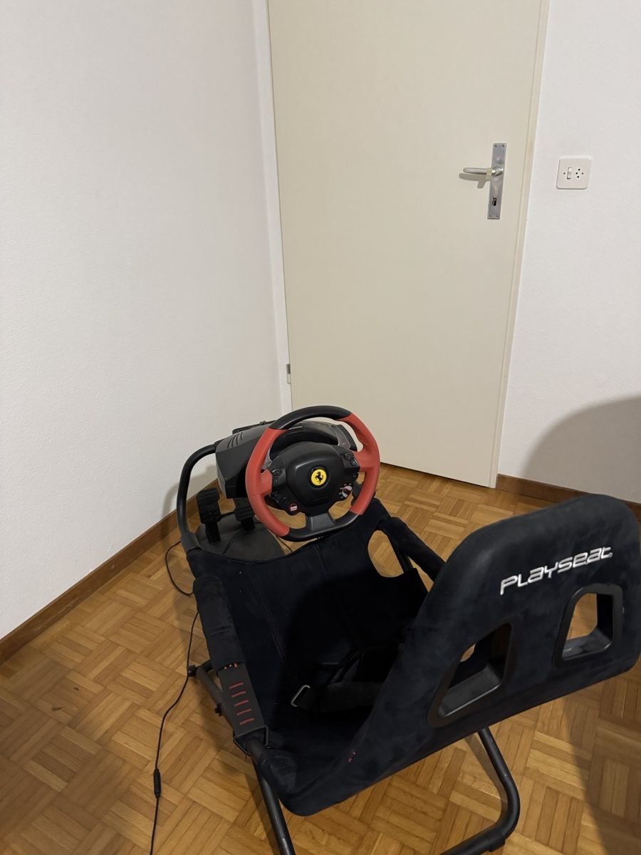 Giochi: Playseat Challenge Sim Rig inklusive Lenkrad – Usato da Zug venduto da passione_abarth