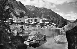 Flonnay et le lac