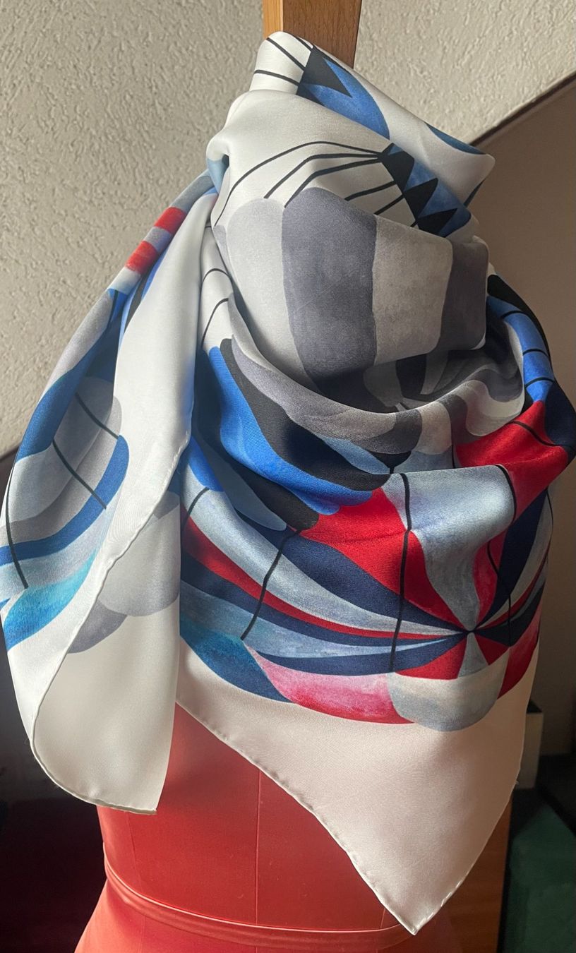 Fabric Frontline Foulard & Sciarpe: Seidenfoulard Fabric Frontline – Nuovo (secondo la descrizione) da Zürich venduto da Poppy108