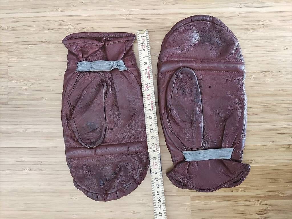 Altri accessori da uomo: Antike Vintage Boxhandschuhe aus Leder – Usato da Männedorf venduto da 12_Angry_Doughnuts 1