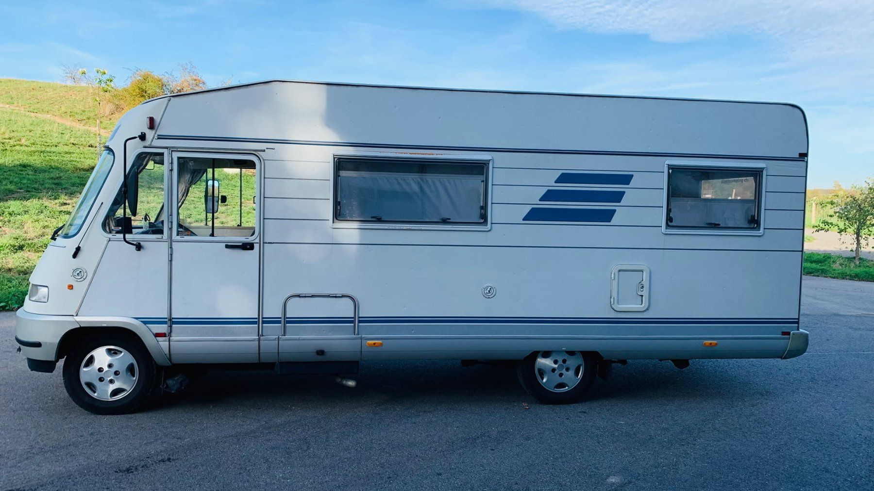 Hymer Veicoli da campeggio: Wohnmobil Hymer B 644 – Usato da Wittinsburg venduto da mabu94 2