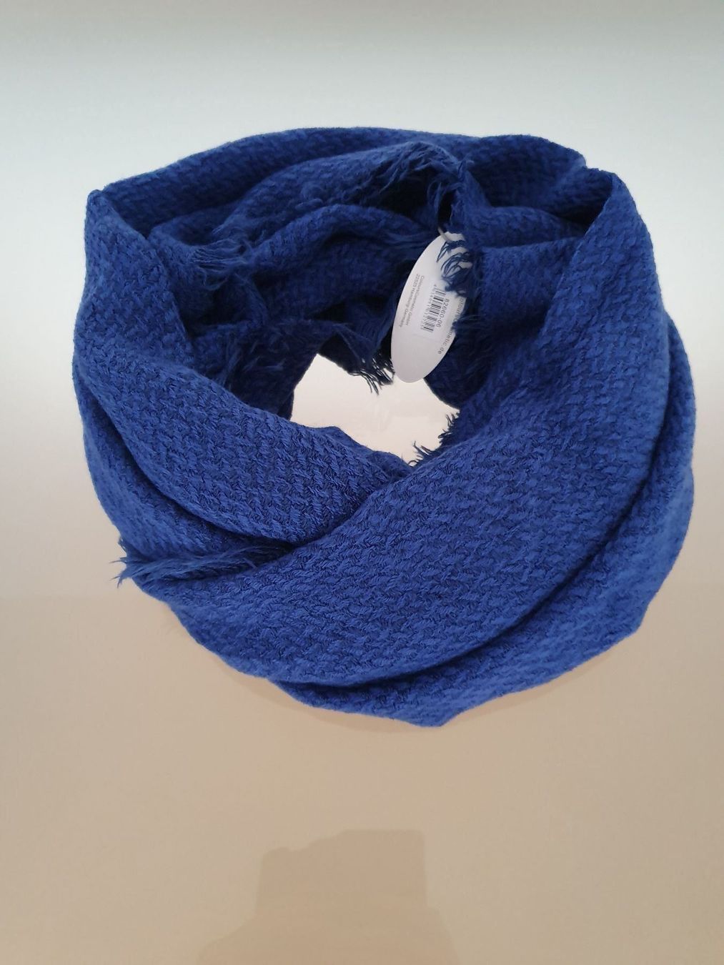 Foulards & écharpes: Königsblauer Loop-Schal – Neuf avec emballage d'origine à Thalwil par VitaMini