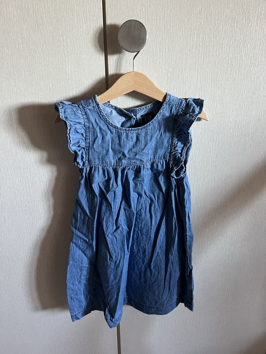 Gap Vestiti & Gonne: GAP Jeanskleid Grösse 4 Jahre – Usato da Inwil venduto da Karenstone