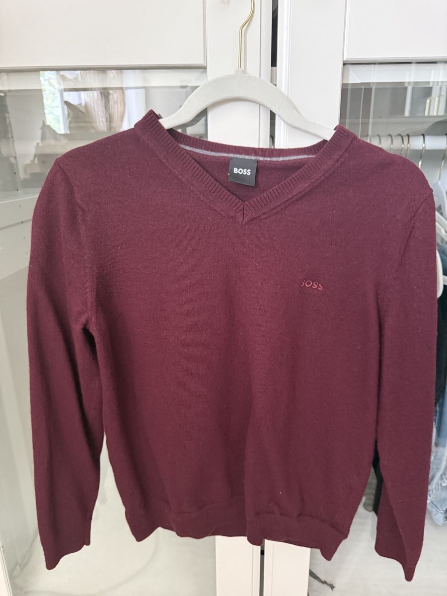 Hugo Boss Pulls & Sweat-shirts: Pullover V-Ausschnitt BOSS Bordeaux Grösse S – D'occasion à Winterthur par fij_f65r 1
