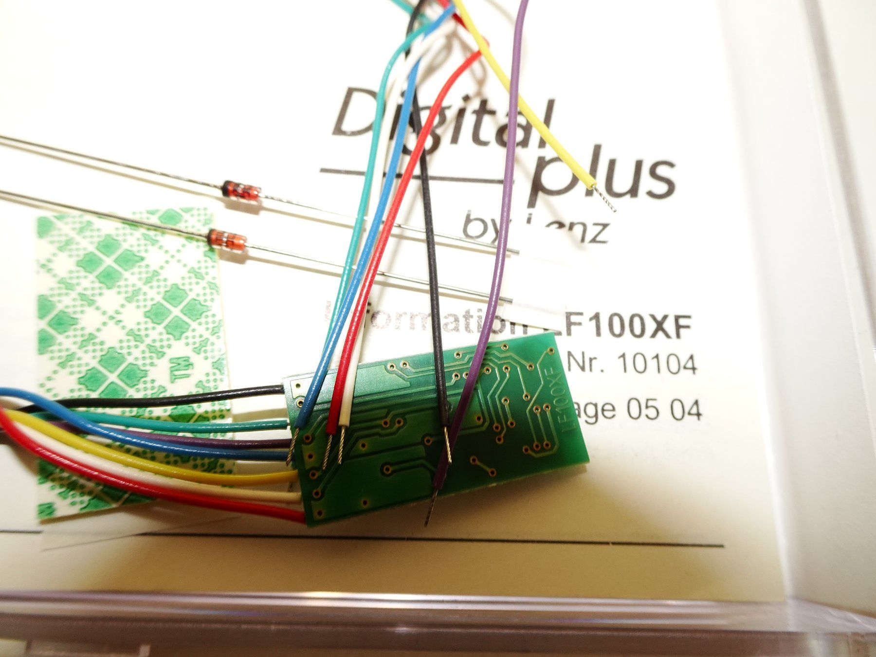 Lenz Modelleisenbahnen: Lenz Decoder Digital LF100XF Art. 10104 – Neu (gemäss Beschreibung) aus Luzern von  3