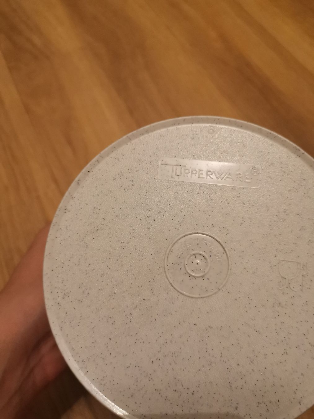 Tupperware Contenitori & Simili: Tupperware Dose / Kaffeebohnenbehälter / ca. 500ml – Usato da Gelfingen venduto da Meierbeat 2
