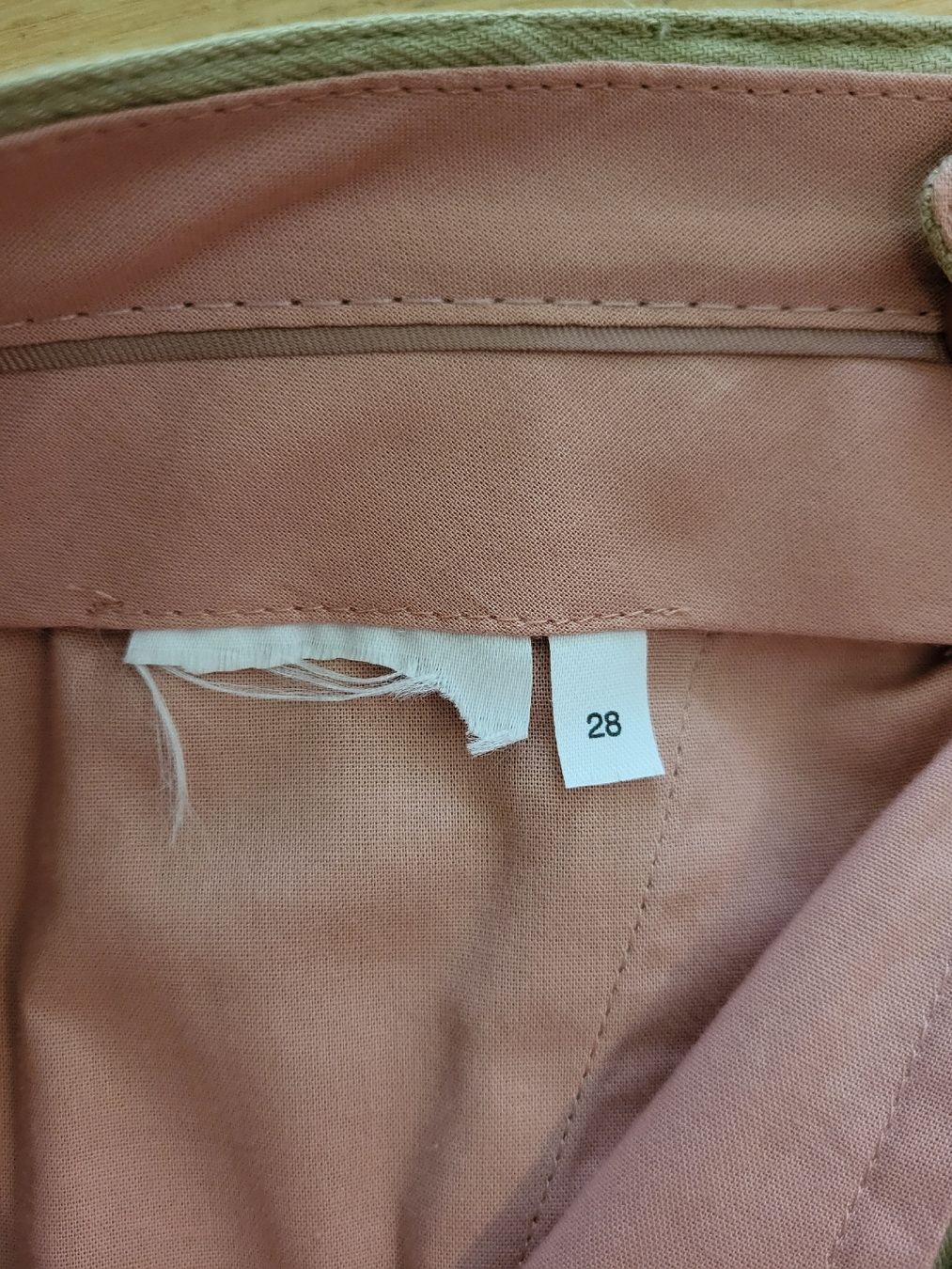 Closed Pantaloni: Closed Leinenshorts, Olive, L – Nuovo (secondo la descrizione) da Brugg AG venduto da elilara 3