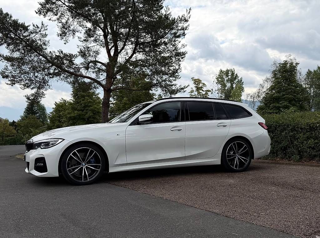 BMW Automobili: BMW 330xd M Packet Touring – Usato da Buttikon SZ venduto da Samirali 1