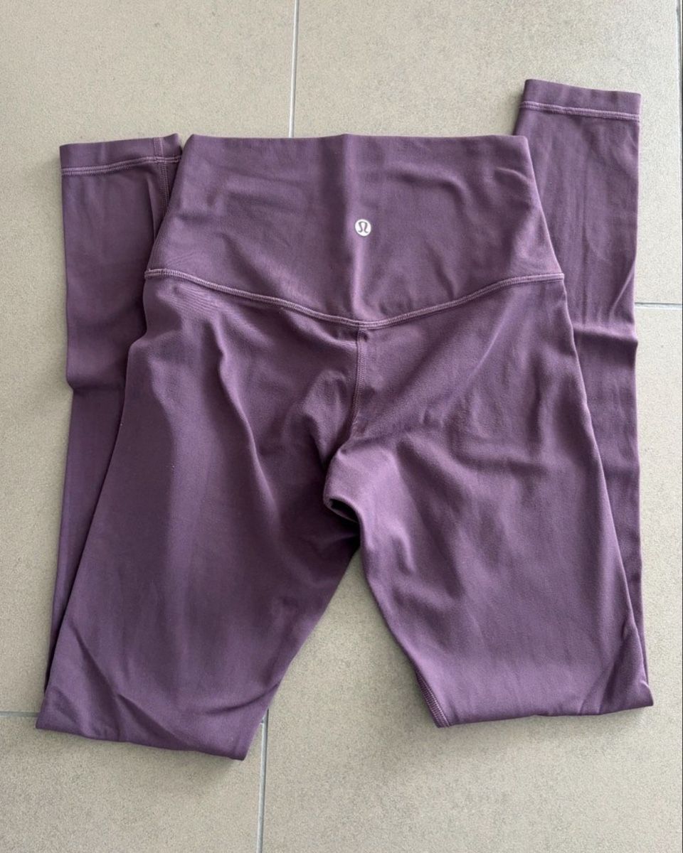 Lululemon Leggings: Lululemon Leggings Grösse 4, – Gebraucht aus Niederhasli von secondhand10 2