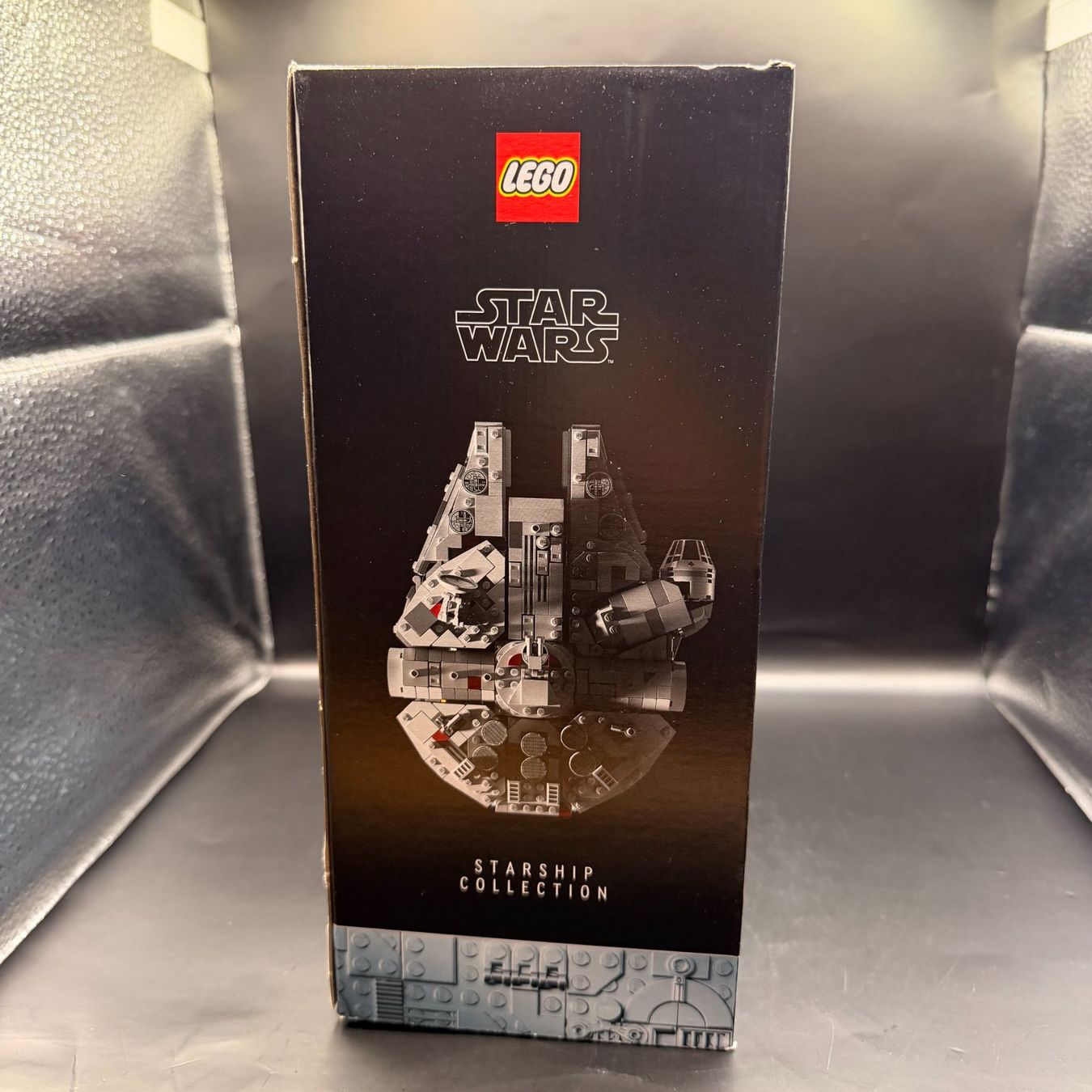 Lego Jeux de construction: LEGO 75375 Millennium Falcon Sealed – Neuf (Voir description) à Düdingen par Nerdworld 1