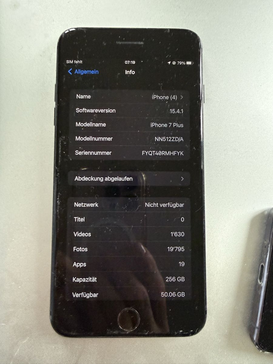 Apple Telefoni cellulari / Smartphones: APPLE IPHONE 7 plus, 256GB / preloved, but working (so far) – Usato da Baden venduto da agora_newgeneration