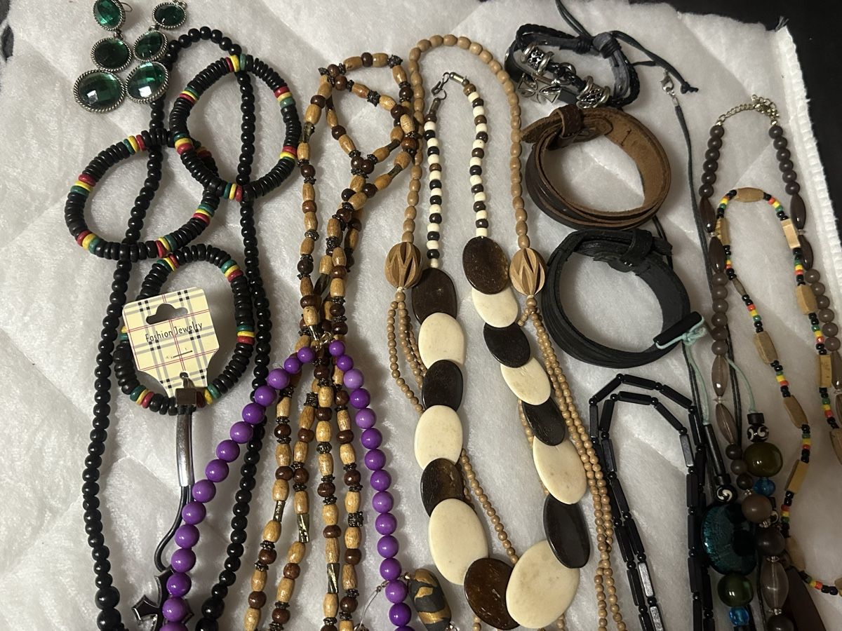 Sonstiger Schmuck: Modeschmuck Set Ketten schmuck – Gebraucht aus Deitingen von Himhip 3