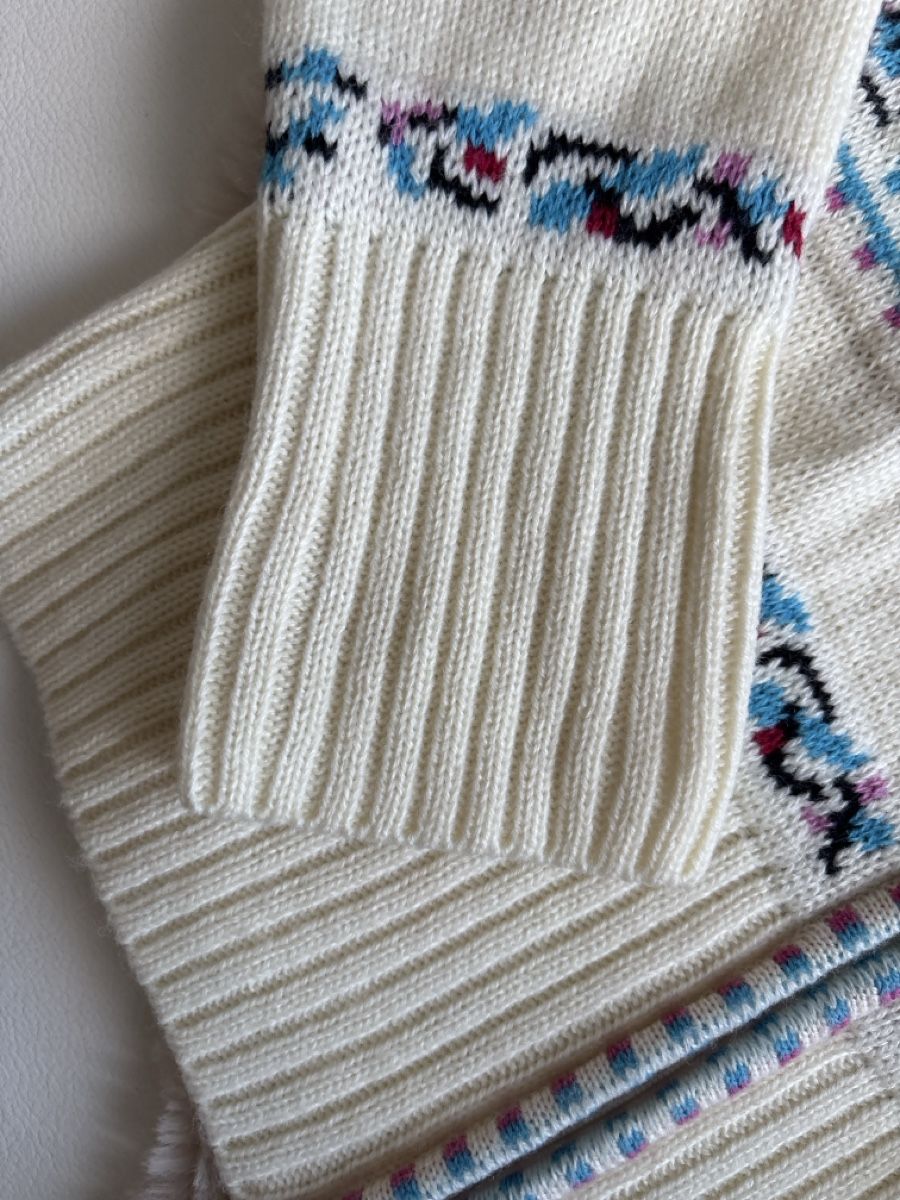 Jacken: Winter-Strickjacke Grösse S, warm!Z – Gebraucht aus Zofingen von MasterPCI 5