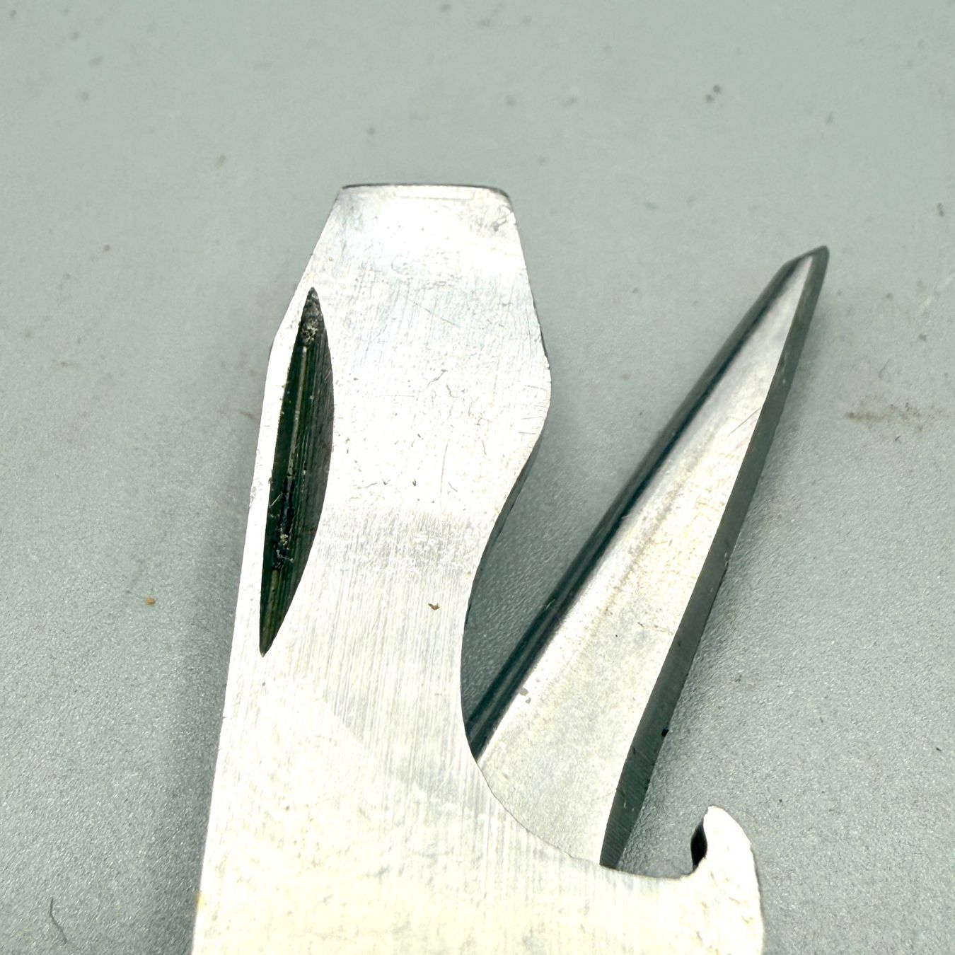 Victorinox Taschenmesser: Sackmesser Victorinox "Rüti" – Gebraucht aus Ueberstorf von Brocandi 3