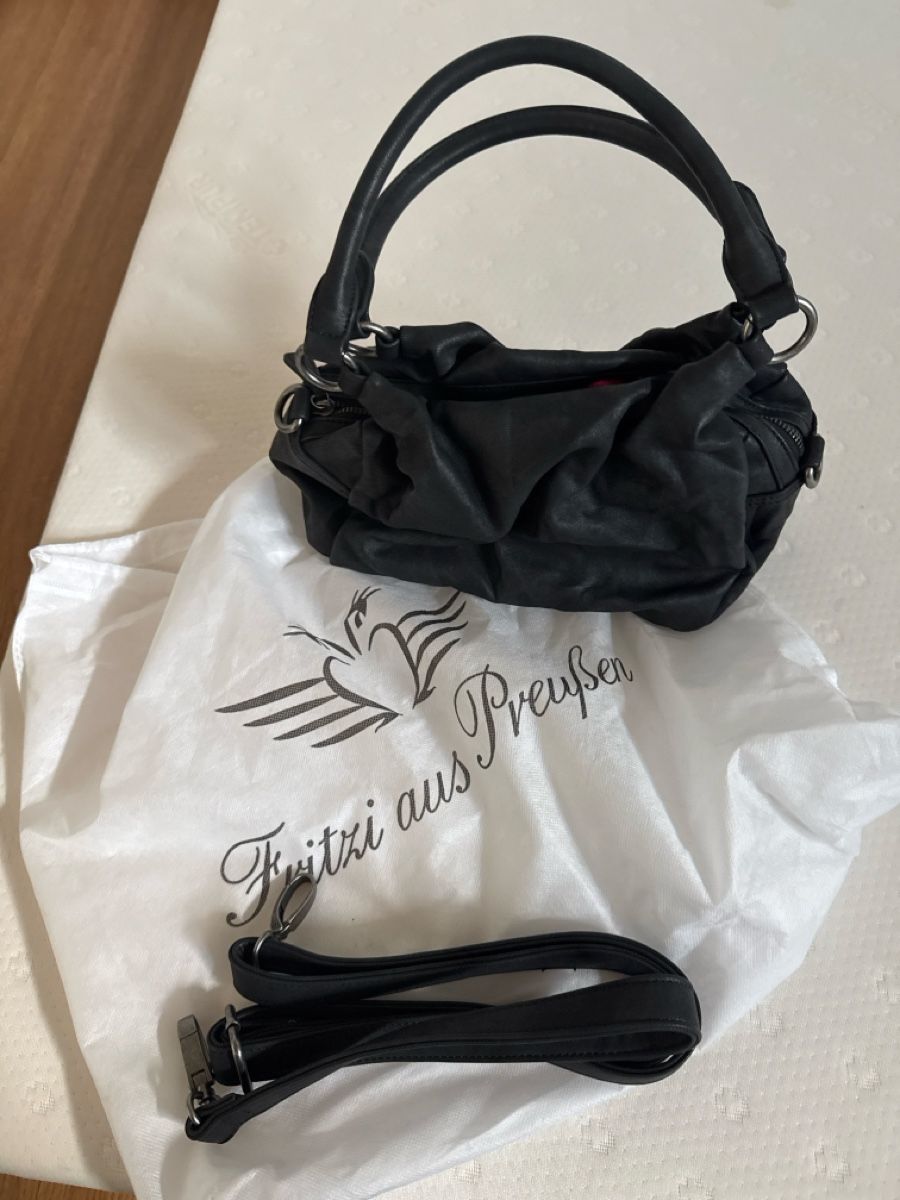 Fritzi Aus Preussen Borse da donna: Kleine hübsche Handtasche – Usato da Fürstenau venduto da Du-01