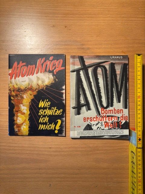 Libri: 2 alte Broschüren über den Atomkrieg – Usato da Seon venduto da retep012