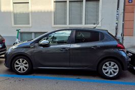 Peugeot 208 1.2 VTi, 82 PS, Handschaltung, 2016, 114600 km