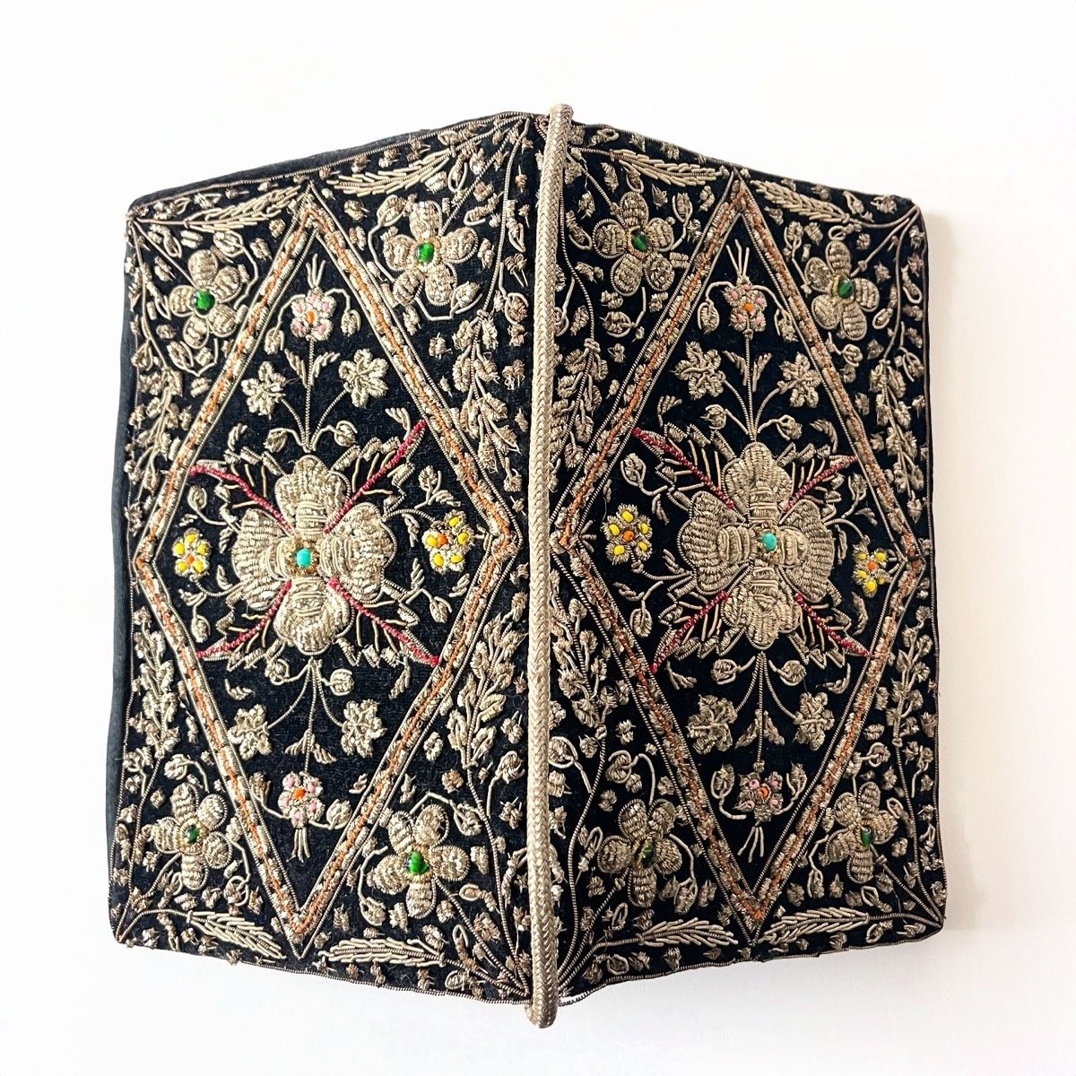 Borse da donna: VINTAGE Unique Hand Made Handbag – Nuovo (secondo la descrizione) da Emmen venduto da Avviivva_Com2023 2