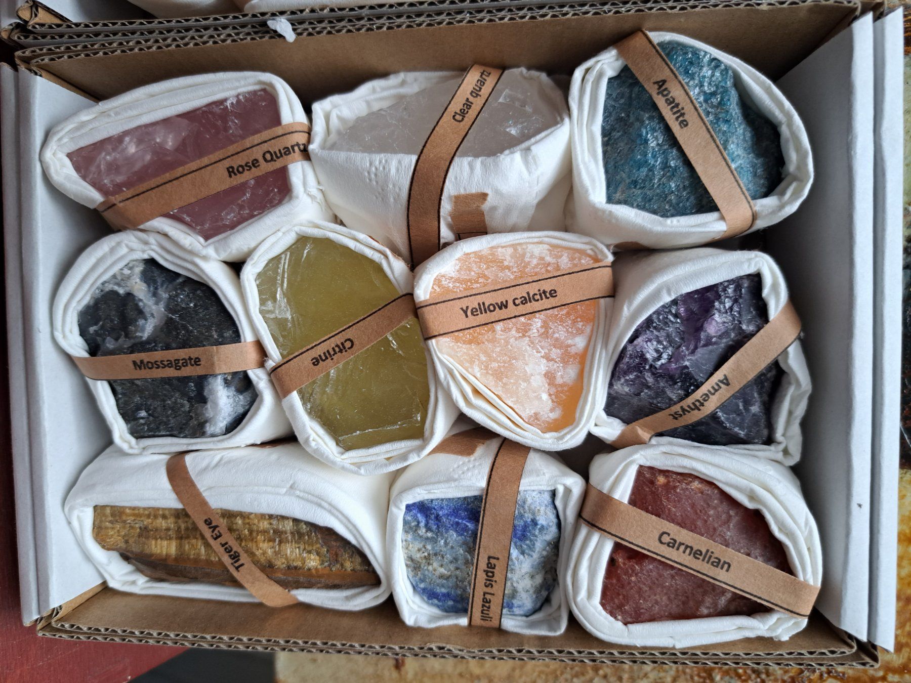 Minerali & Pietre curative: Pierres semiprecieuses/ boite – Nuovo e nell'imballaggio originale da Vernier venduto da 19pigments