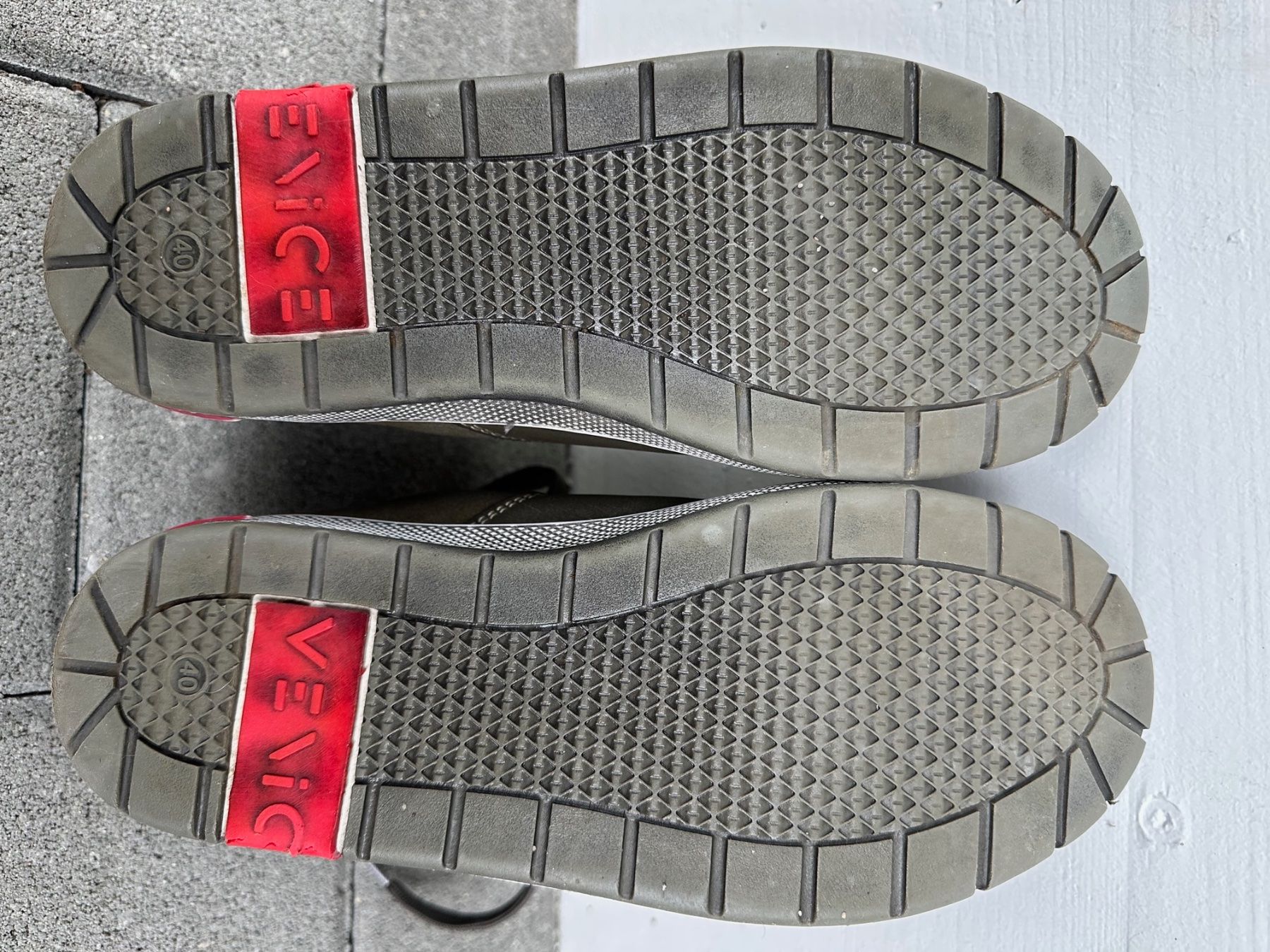 Scarpe per ragazzi: Sneakers Venice, p.40 – Usato da St-Gingolph venduto da GoldenKeys 6