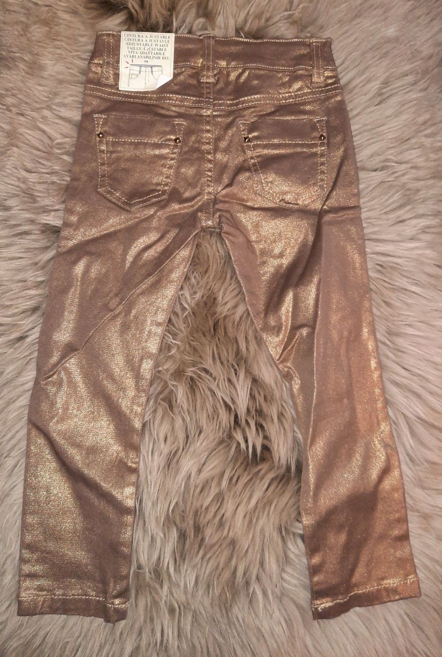 Pantaloni: NEUE Goldene Jeans Grösse 98 – Nuovo e nell'imballaggio originale da Volketswil venduto da ZambaSantos 1