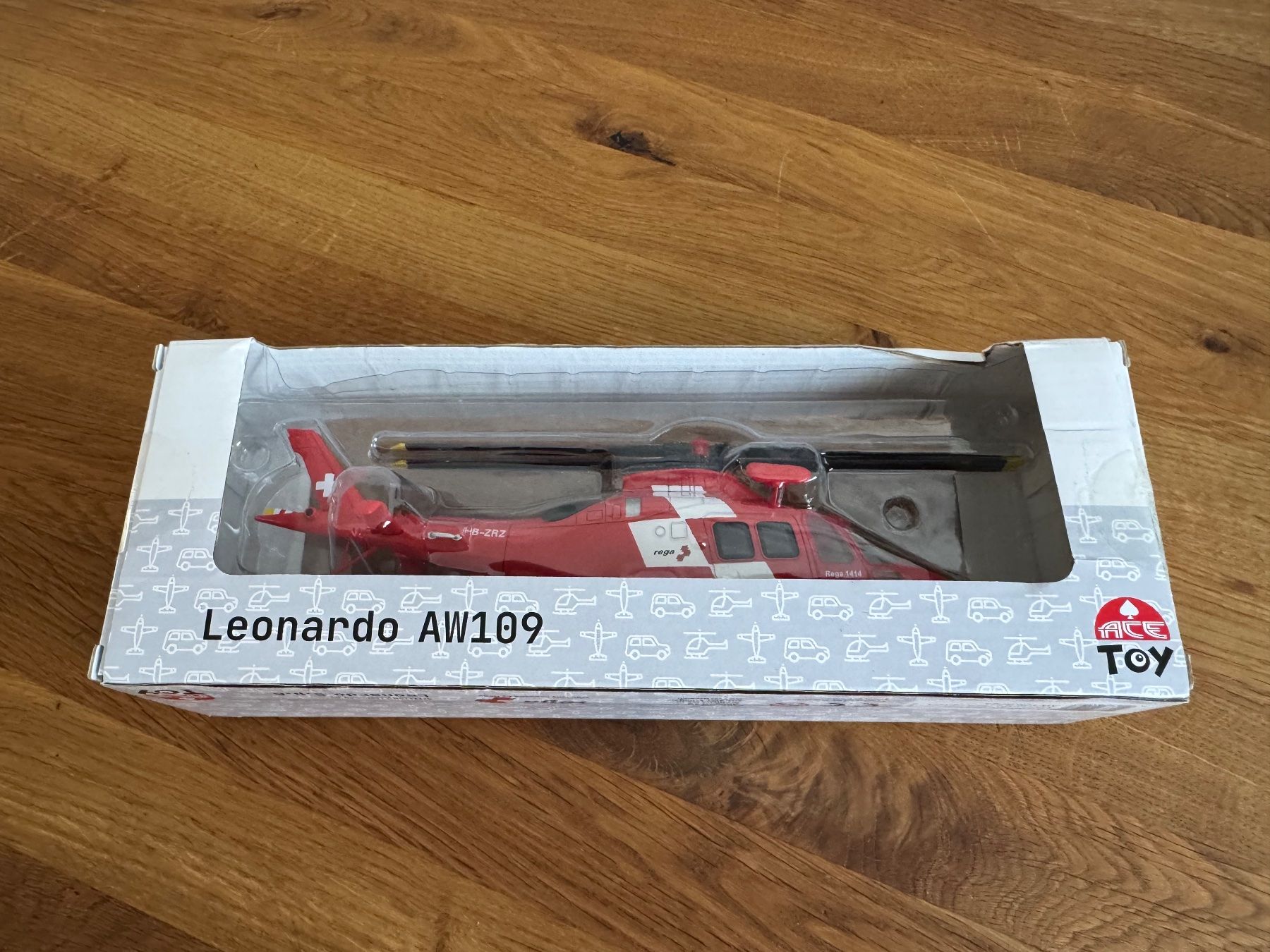 Rega Kit di modellismo & Modellini statici: Modellhelikopter Helikopter REGA – Nuovo e nell'imballaggio originale da Frauenfeld venduto da dilili 2