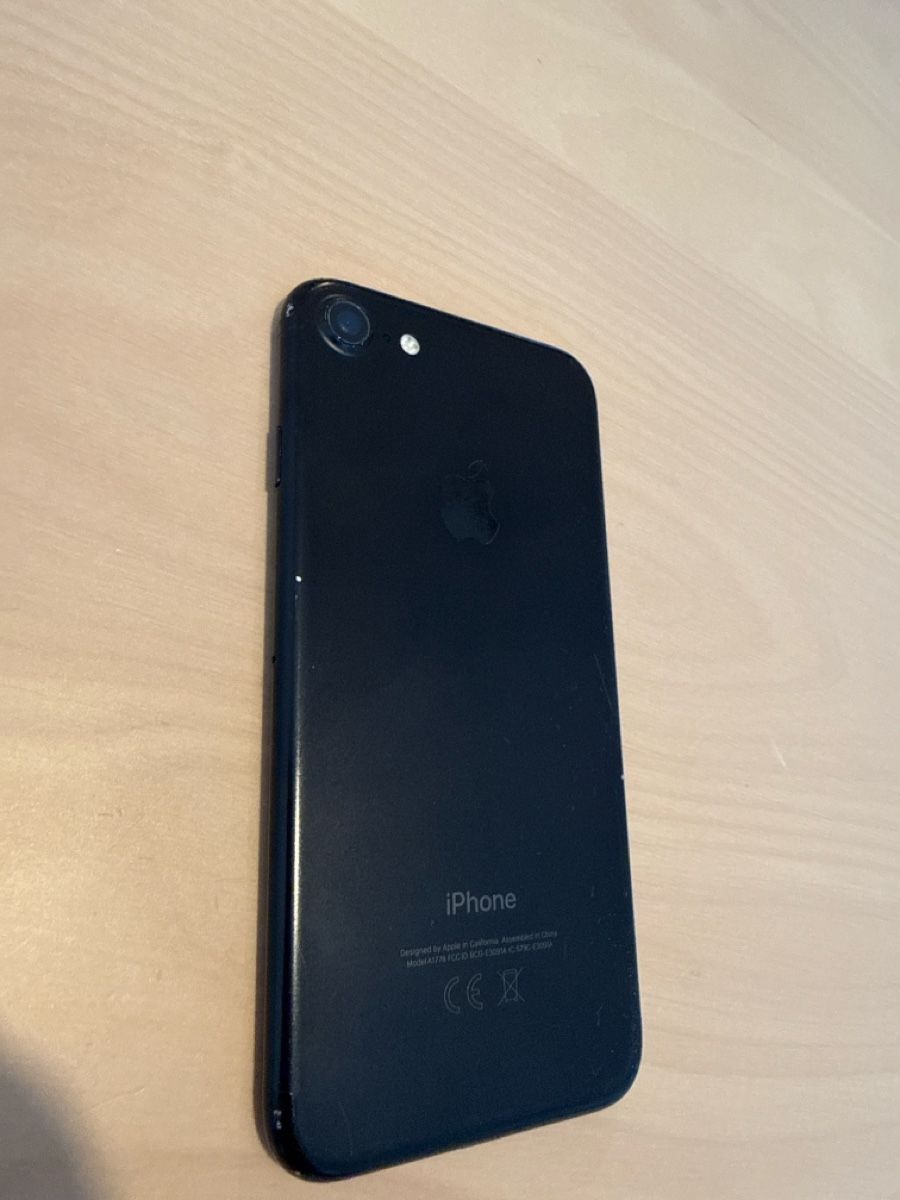 Apple Portables: iPhone 7 – D'occasion à Zug par NikosKoukos 3