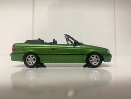 Opel Astra Cabrio Bertone 1-43 Spiegel links fehlt 310