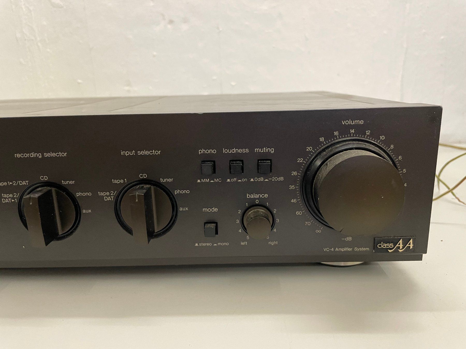 Technics Amplificatori: Préamplificateur Technics SU-A40 - en bon état class AA – Usato da La Croix (Lutry) venduto da netrajet 2