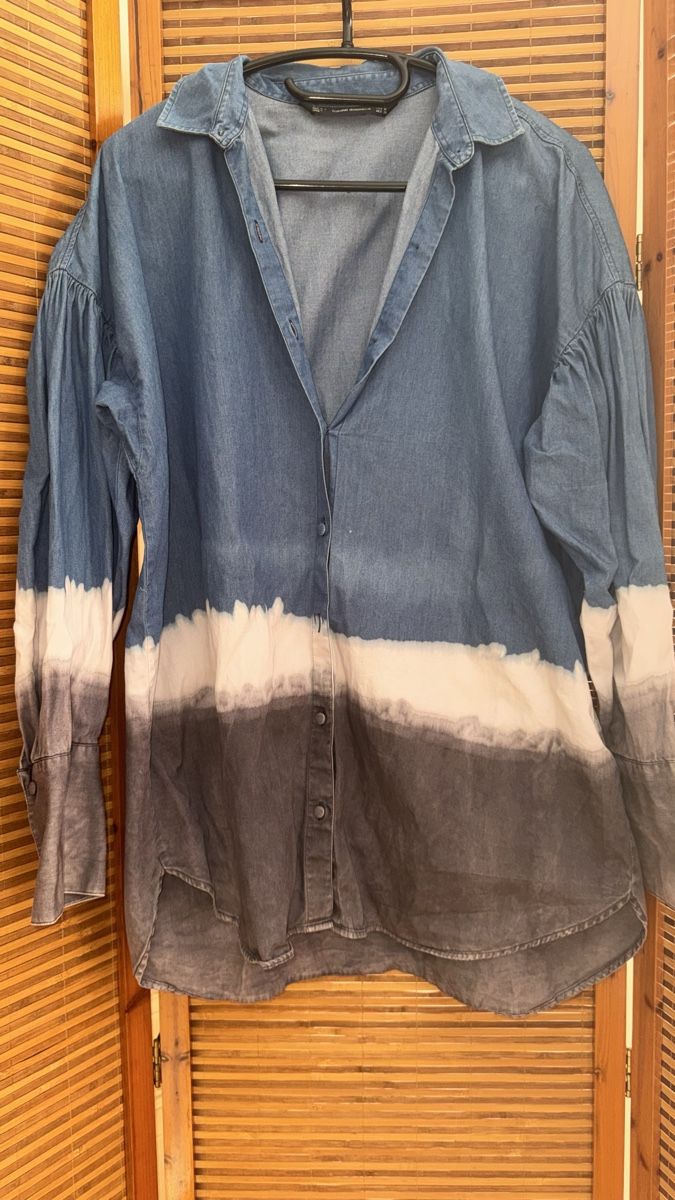 Zara Camicette: Jeansbluse Travaluc Zara, M – Usato da Gümligen venduto da morticiaaddams 1