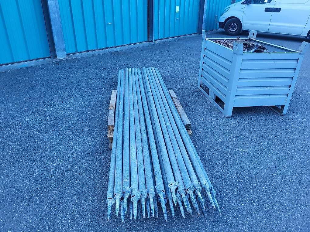 Ponteggi: Schnurgerüst  – Usato da Igis venduto da Marlu0398