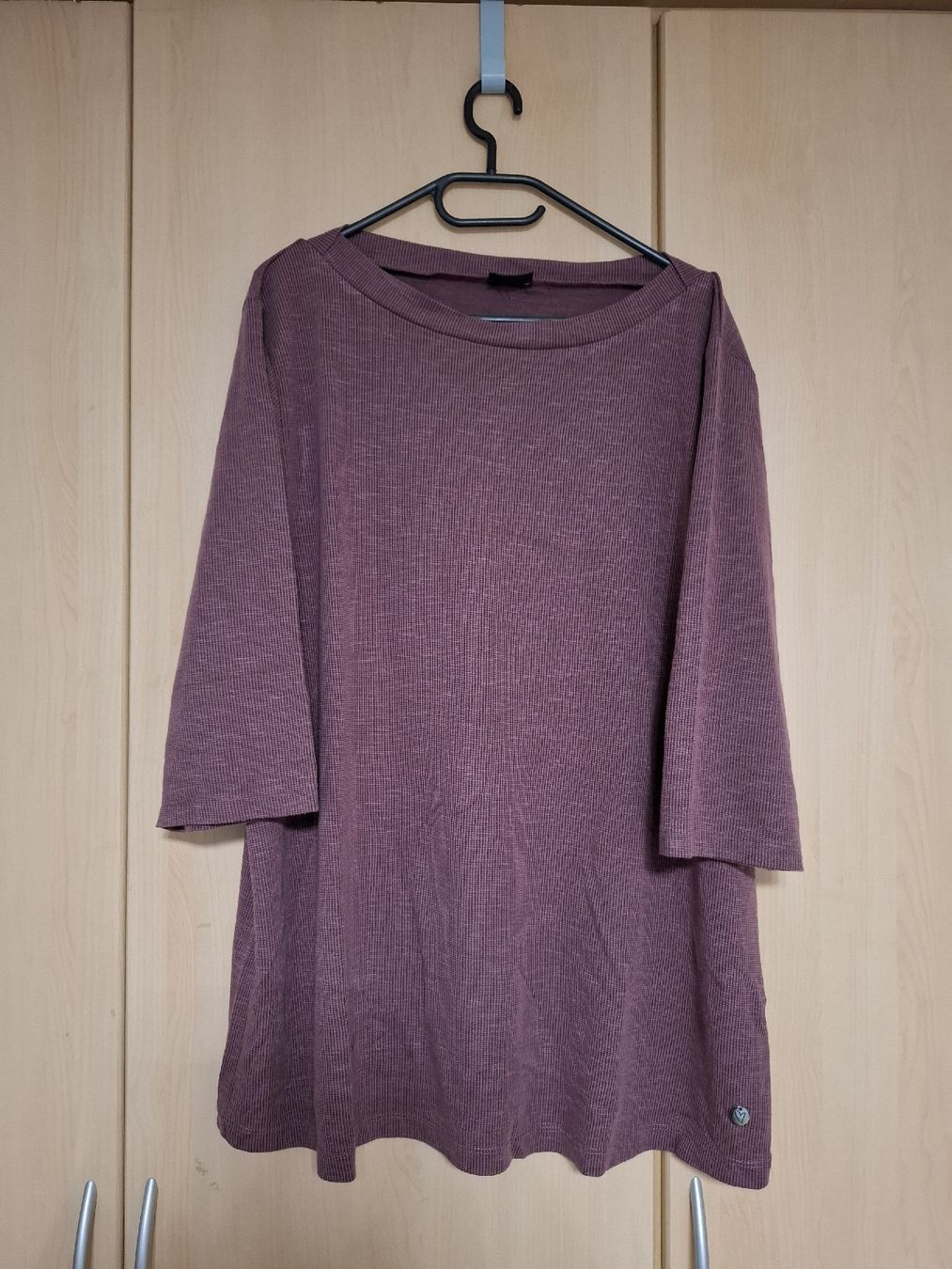 T-shirt: Halbarmshirt Gr. 48, Laura Torelli, mauve – Usato da Urtenen-Schönbühl venduto da nerdgirl