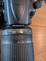 Nikon D5000 Spiegelreflexkamera mit Nikkor 18-105 Objektiv