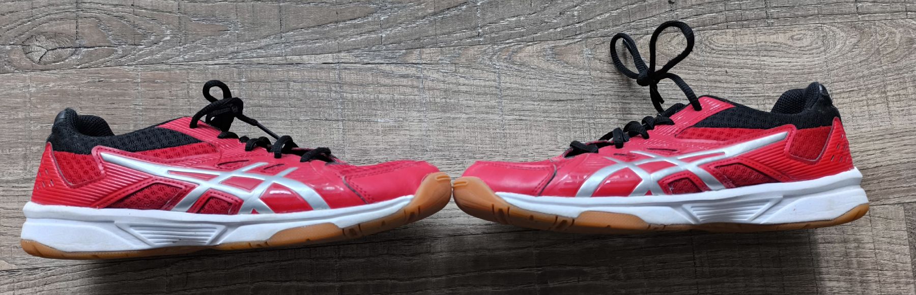 Asics Herrenschuhe: Asic Gr. 40 Hallenschuhe – Gebraucht aus Oberwil-Lieli von Atom17 2