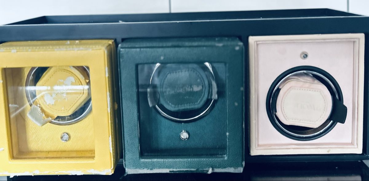 Boîtes de montres: Aufbewahrungsbox Cubby 1.8 Module Wolf 3 Cube Watchwinder – D'occasion à Bülach par Snip4u 1