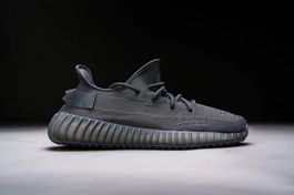 Adidas Yeezy Boost 350 V2 Onyx