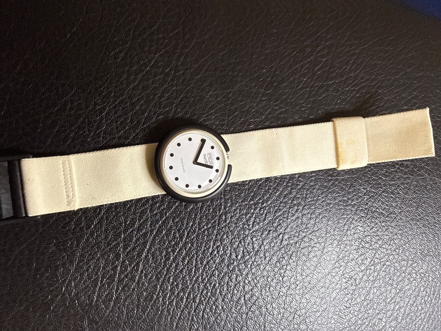 Swatch Montres: Pop Swatch – D'occasion à Pfeffingen par Allhandelklgwatches 1