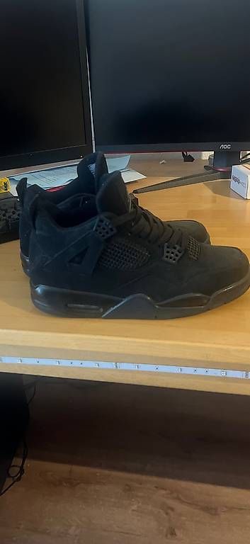 Herrenschuhe: Jordan 4 blackcats – Neu und originalverpackt aus Wildhaus von pau_628q 1