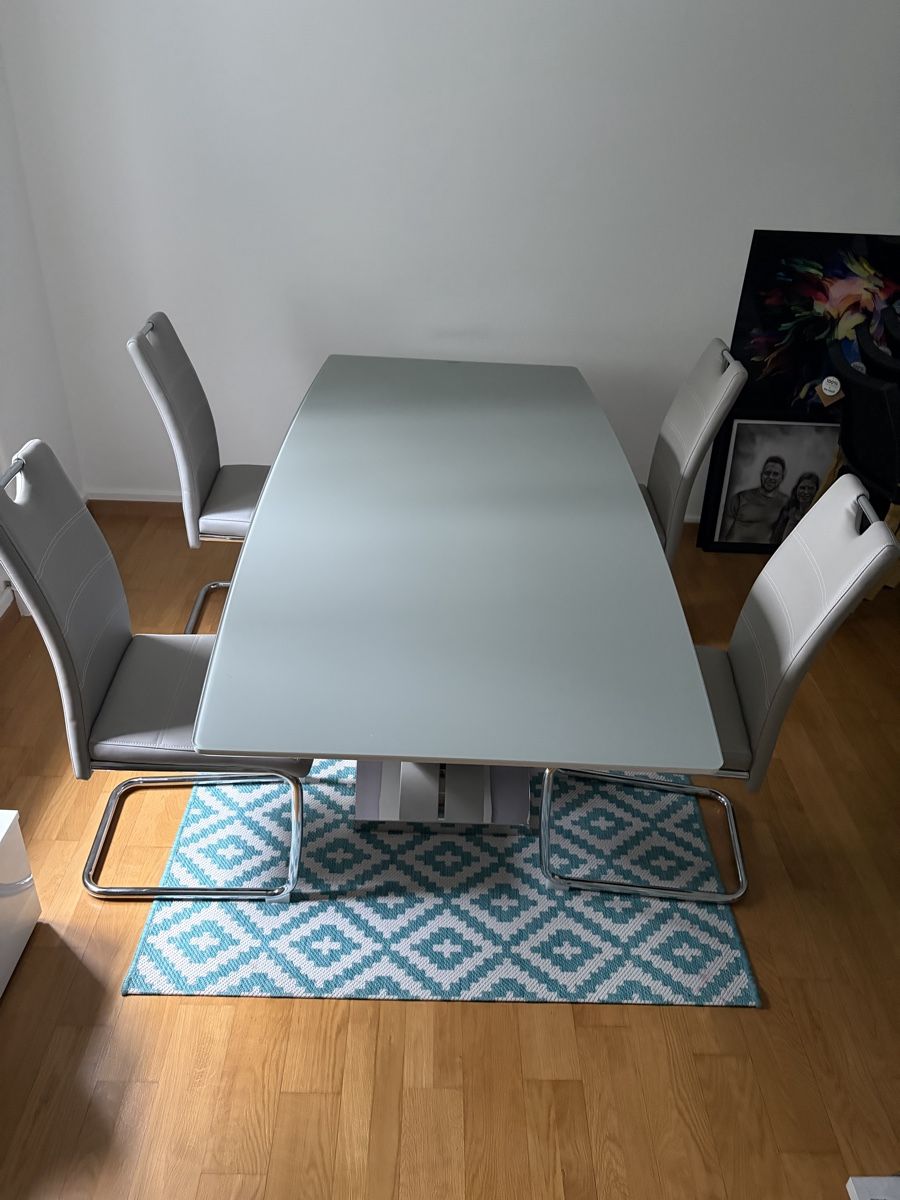 Set de table et chaises: Esstisch mit Stühle – Neuf (Voir description) à Zürich par 24karat01 3