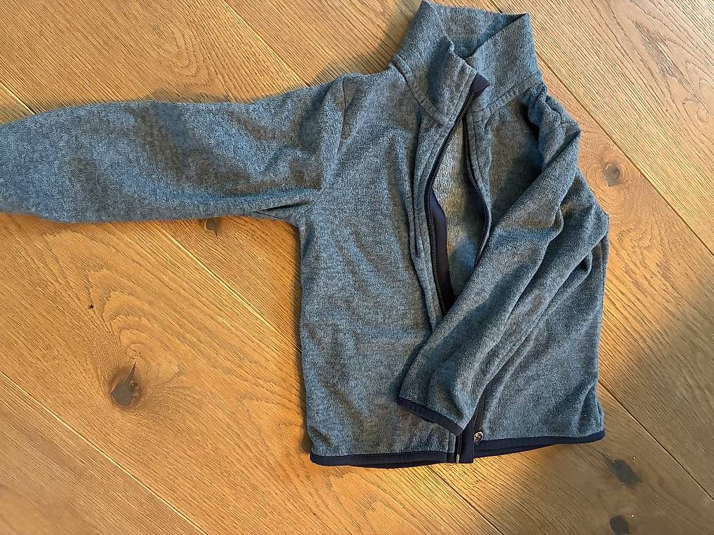Giacche & Cappotti: Fleecejacke 98/104 – Usato da Starrkirch-Wil venduto da Mira114 2