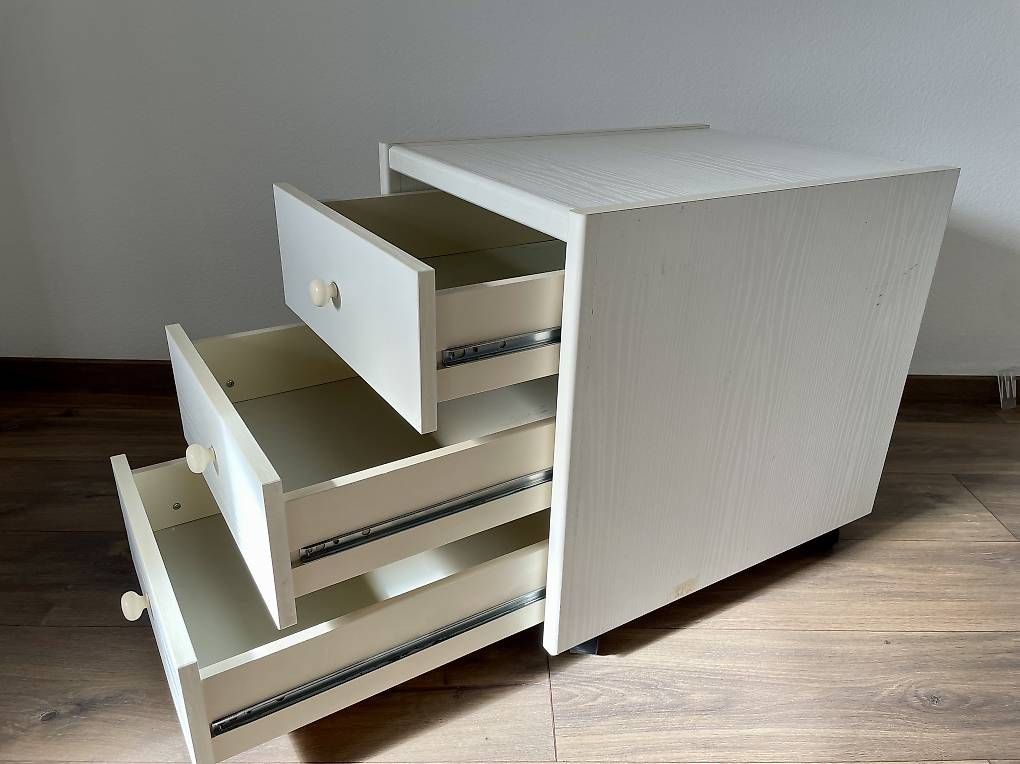 Kommoden: Kommode weiss – Gebraucht aus Luzern von Chantal_LU 2