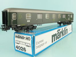 Märklin 4026 DB Gepäckwagen