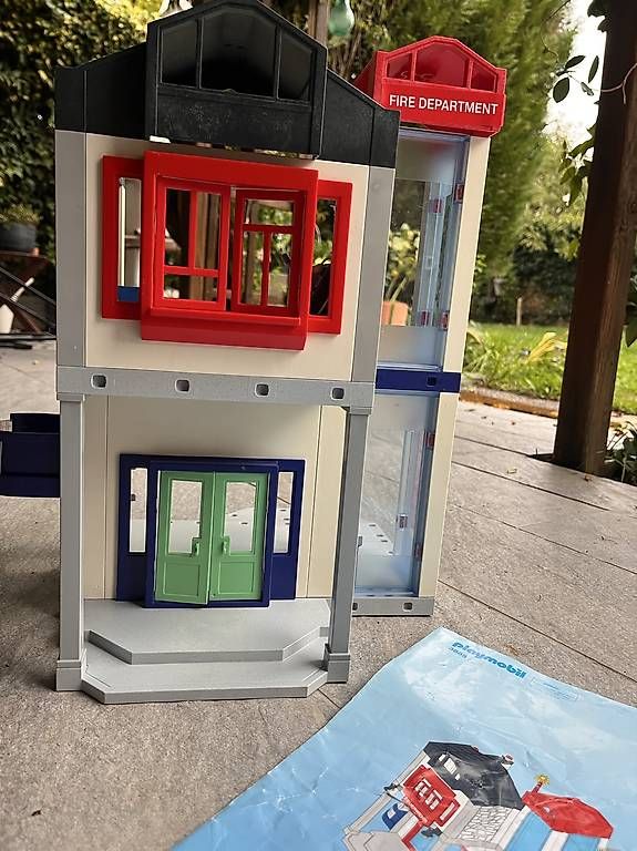 Giocattoli: Caserne Playmobil  – Usato da Le Lignon venduto da nad_5yrd 4