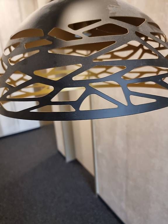 Lampade: Lampe aus dem Möbelhaus Pfister – Usato da Oetwil am See venduto da val_sbf2 2