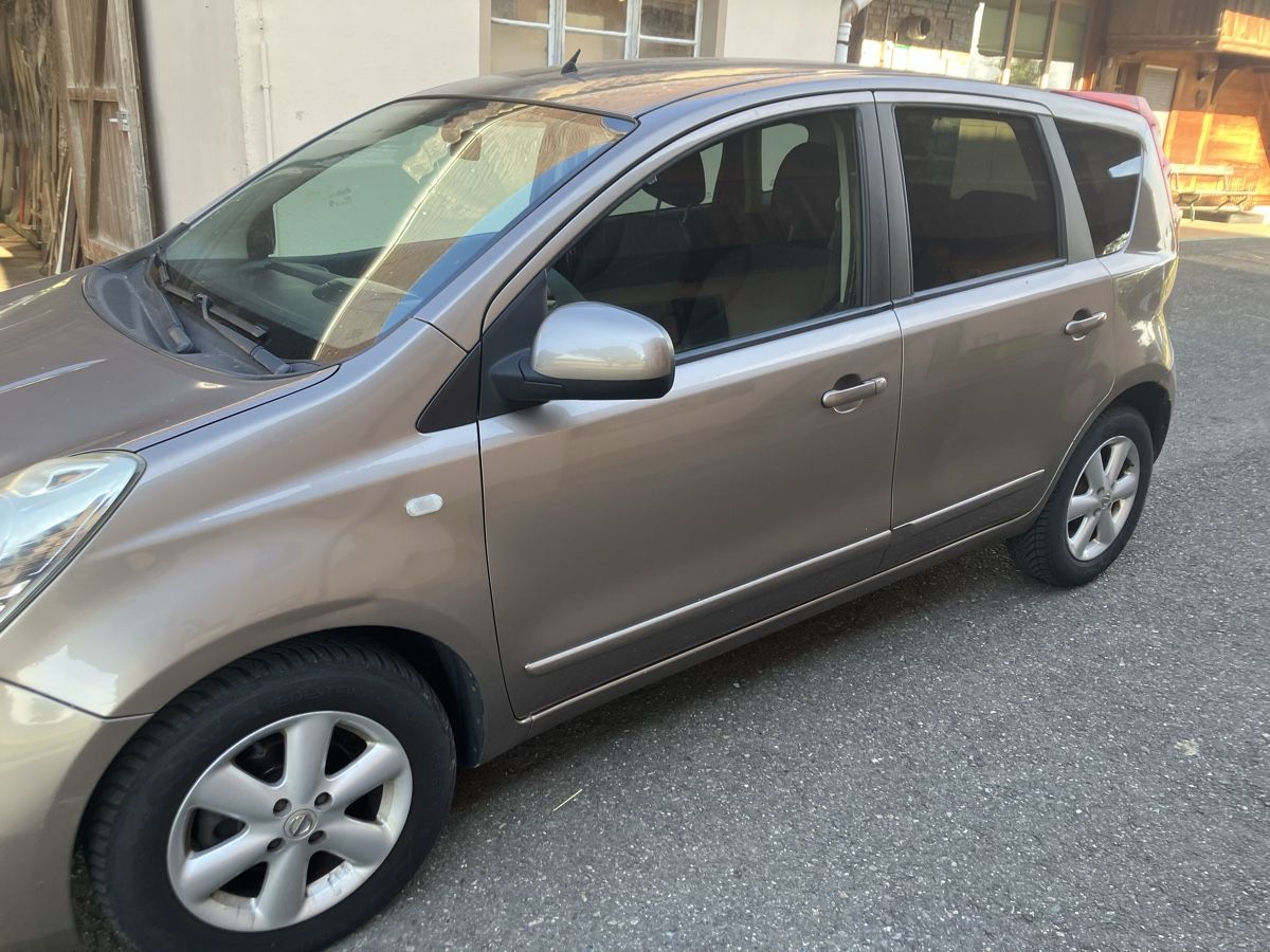 Nissan Autos: Nissan Note – Défectueux à Trimstein par highlander3083 2