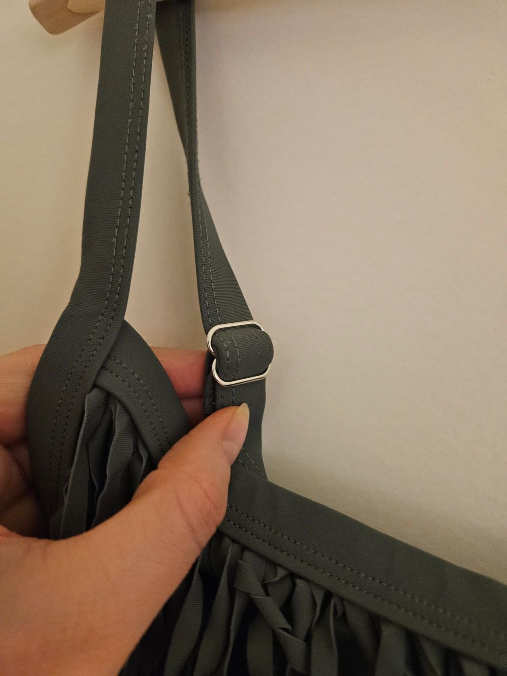 Costumi da bagno & Bikini: Wunderschönes Badekleid grün/olivgrün – Usato da Schaffhausen venduto da sabrina915 2