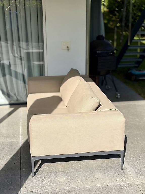Gloster Divani: Premium-Gartenmöbel - Gloster Lounge – Usato da Männedorf venduto da LA_Hogs 1